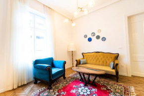 Megapolis Luxury Suites